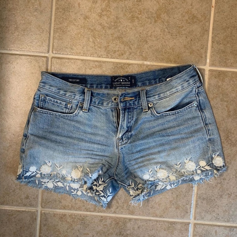 Lucky Brand The Cutoff shorts with embroidery